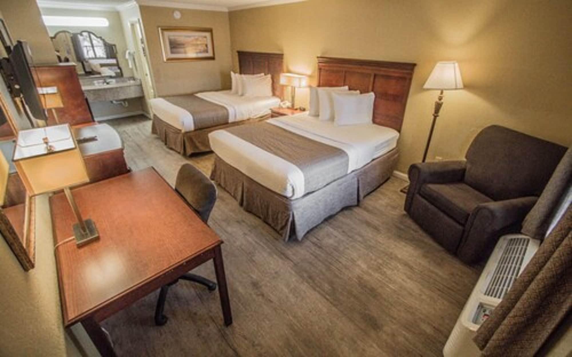 Days Inn By Wyndham Destin Exterior photo